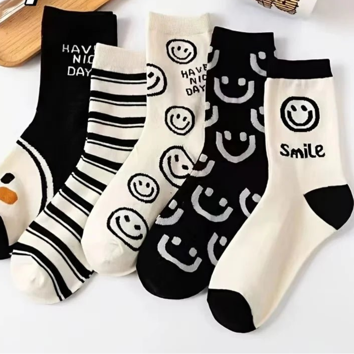 10 Pairs Women Cartoon Patterned Socks Trendy And Fashionable Versatile Socks Lightweight Breathable Comfortable Casual Socks - Checkouts UK