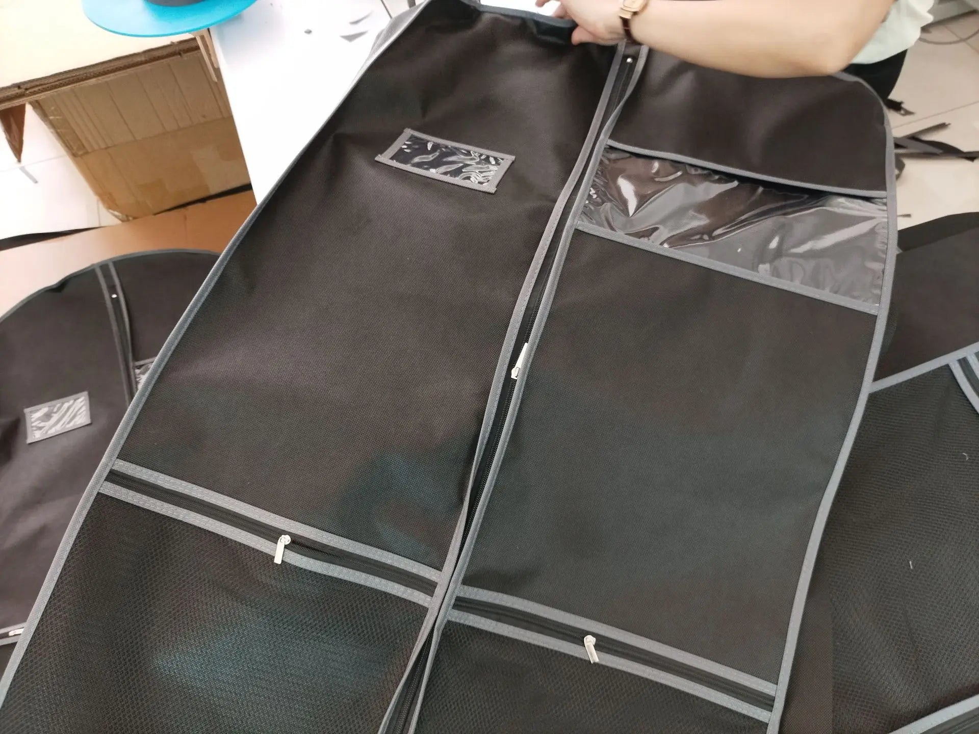 Bag Suit Bags for Travel and Storage Gusseted Zipper Suit Cover Protector with Large Accessory Pockets and Carry Handles - Checkouts UK