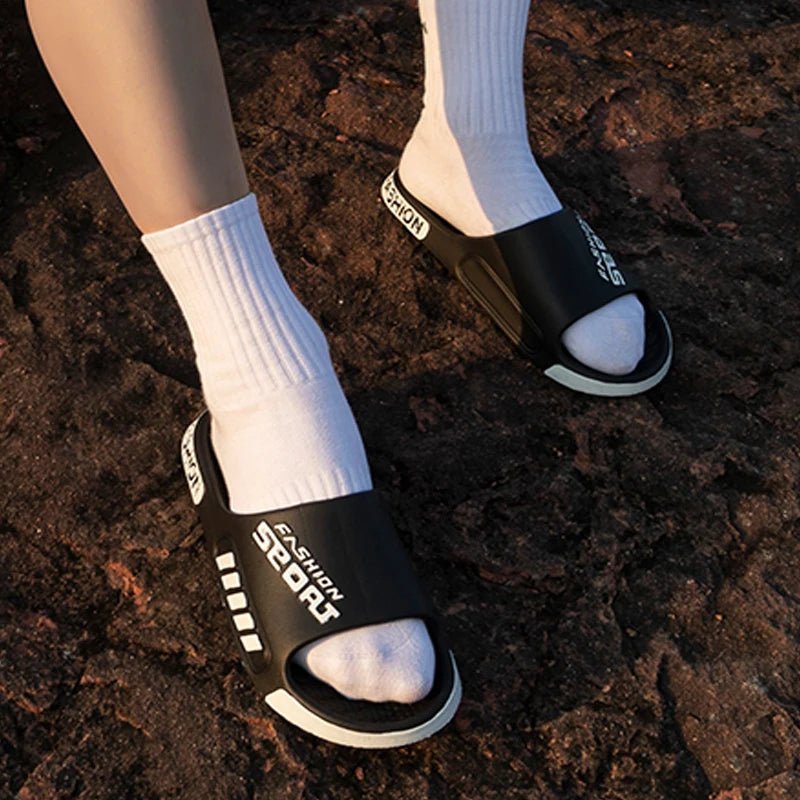 Big Size 48 - 49 Men Slippers Summer Flat Sole Home Slippers For Women Man Open Toe Trend Slides Couple Light Beach Shoes Sandals - Checkouts UK