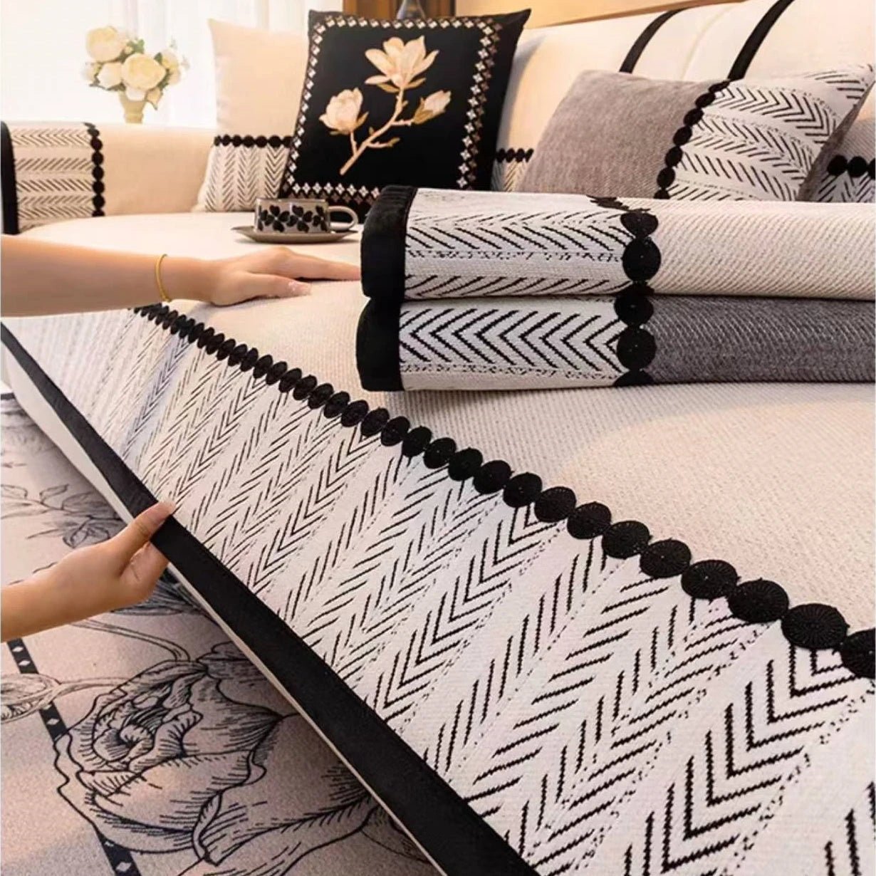 Contrast Hem Twill Chenille Sofa Cover for All Seasons Living Room Non - slip Sofa Seat Cover Couch Slipcover, Sofa Towel - Checkouts UK