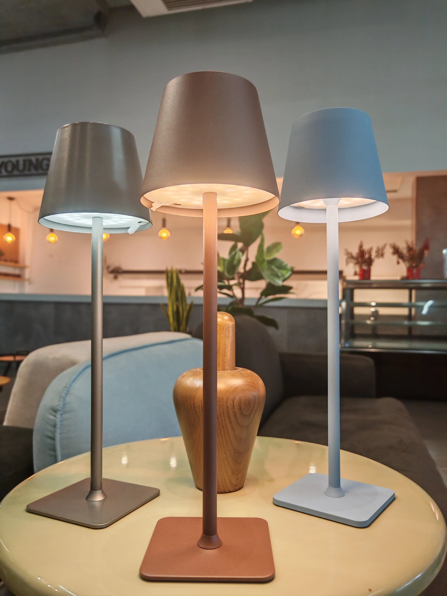 Modern Simple Bedside Touch Light Bar Usb Creative Night Light Eye Protection For Bedroom Book Desk Charging Table Lamp - Checkouts UK