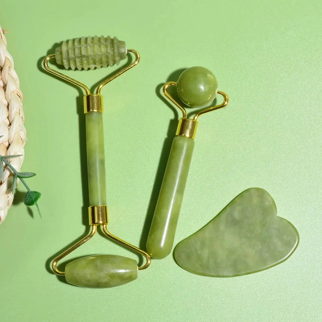 ✨ Alternate Headline Options for “Glow from Within – The Ultimate 4-in-1 Jade Roller & Gua Sha Gift Set” - Checkouts USA