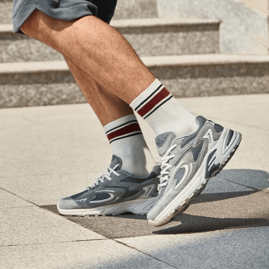 How to Transition from Walking to Running with the Right Men’s Running Shoes - Checkouts USA