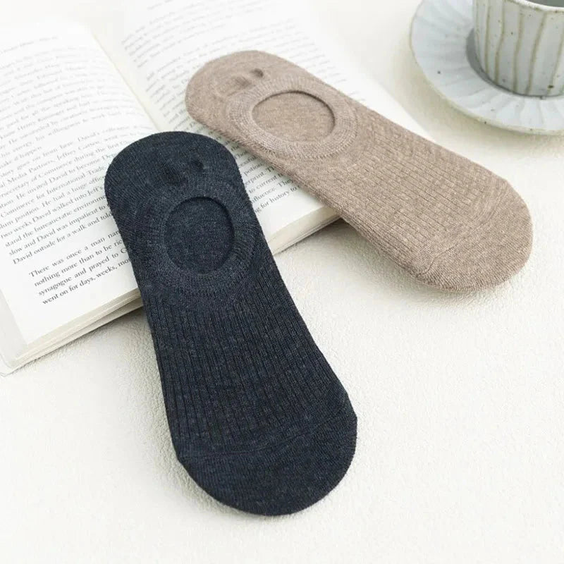 🌷 Soft Steps, Strong Style – The Invisible Socks Your Feet Have Been Waiting For - Checkouts USA