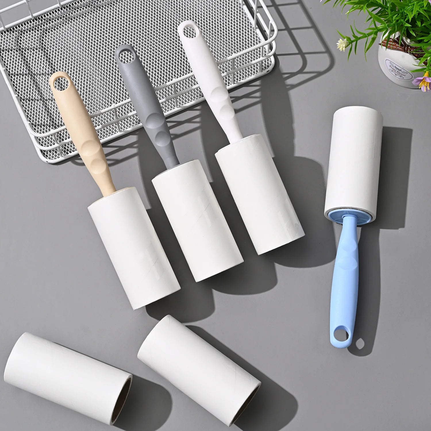 Lint Roller With Refills Sticky Remover Hair Pet Dog Clothes Sofa Dust Cleaning Remover Replaceable Roll Brush Cleaning Tool - Checkouts UK