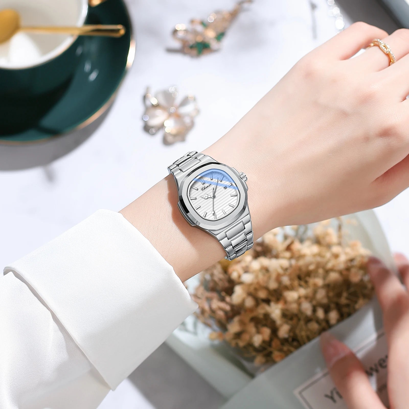 Luxury Fashion Women's Wristwatch Elegant Stainless Steel Quartz Watch For Women Waterproof Watches Clock - Checkouts USA