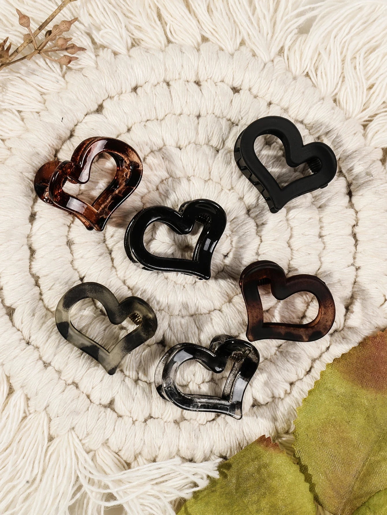 Mini Flower Hair Clips Pack for Women - Creaseless Styling Claw Clips for Bangs and Tiny Hair Styling - Checkouts UK